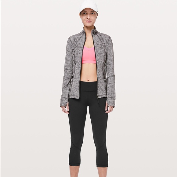 lululemon athletica Pants - Lululemon Pace Rival Crop 22" sz 8